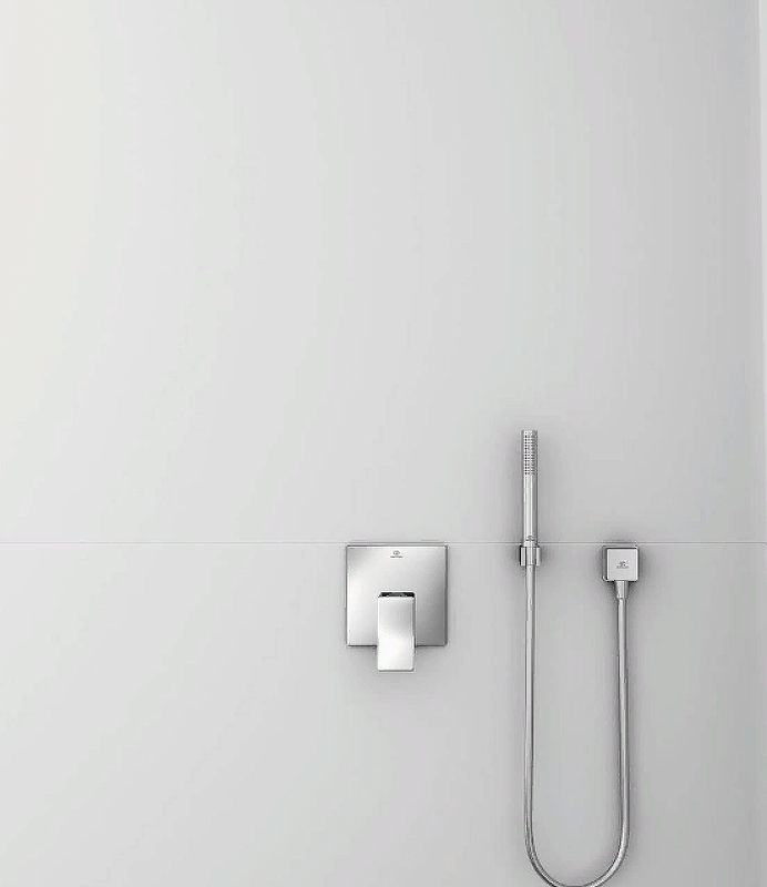 IDEALRAIN Подключение для душевого шланга 1/2", кубический дизайн, металлический, с обратным клапано