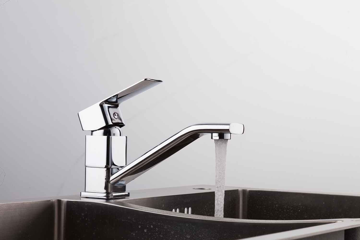 Смеситель для раковины FRUD R45131