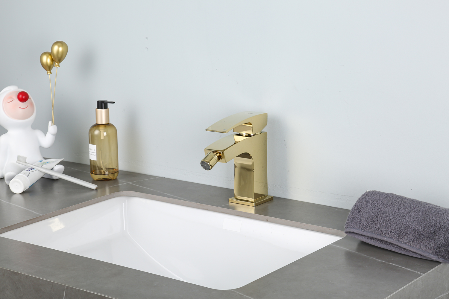 Смеситель для биде золото GAPPO G5007-3