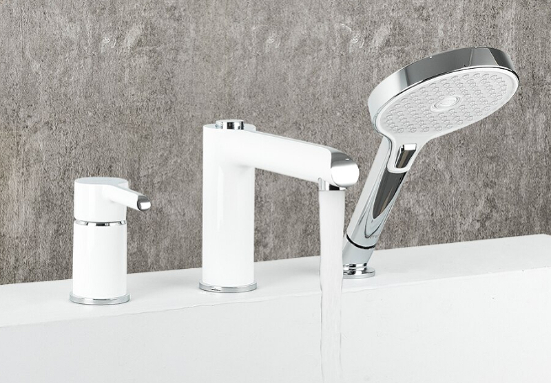 Смеситель для ванны GAPPO на 3 отверстия белый/хром 