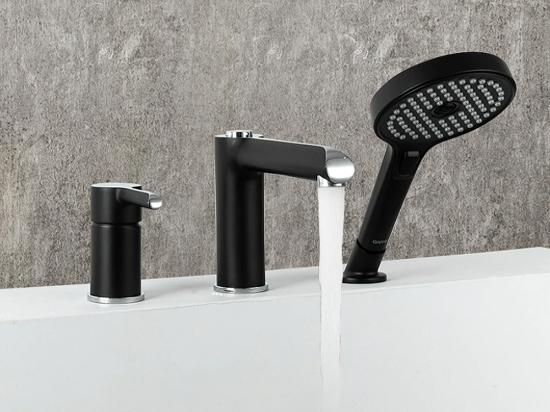 Смеситель для ванны GAPPO на 3 отверстия чёрный/хром G1103-6