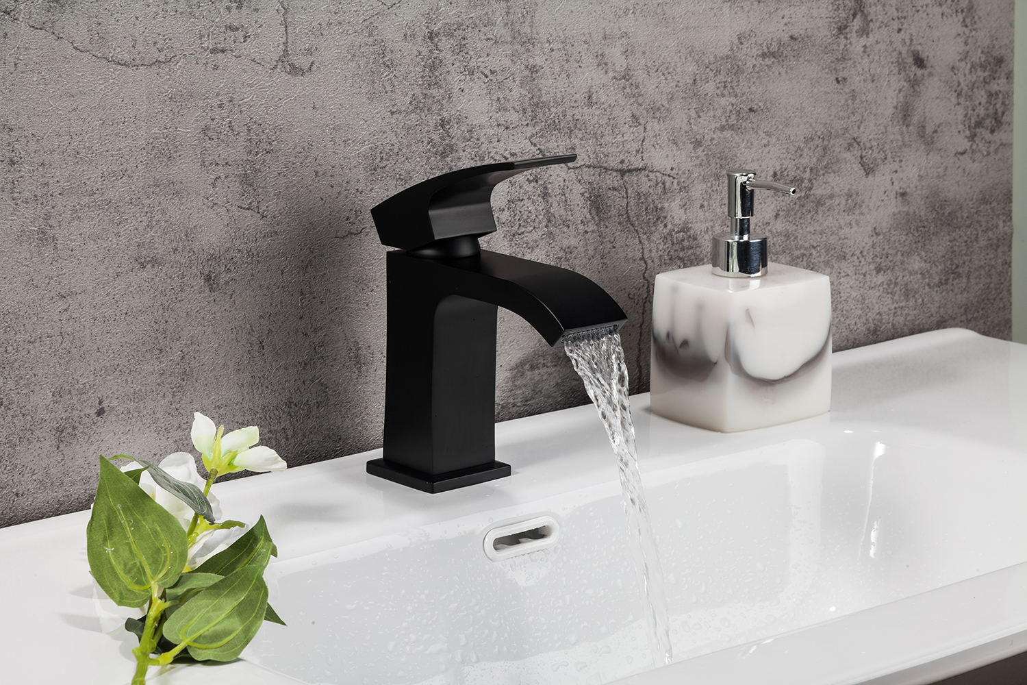 Смеситель для раковины черный GAPPO G1007-6