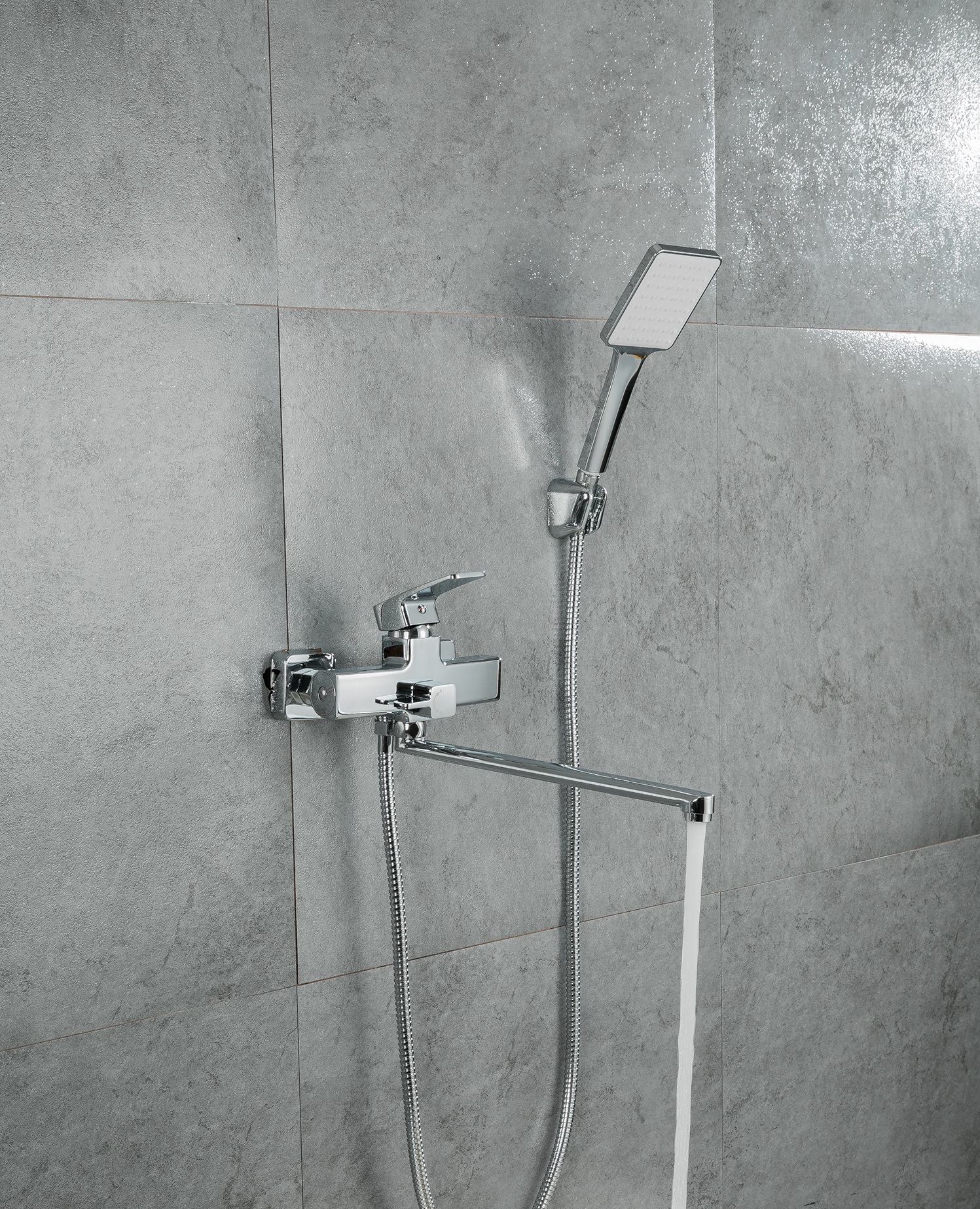 Смеситель для ванны хром FRUD R22151