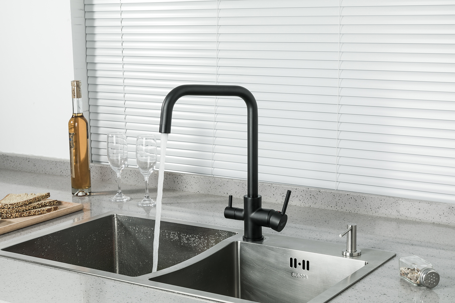 Смеситель для кухни с фильтром для питьевой воды FRUD R43054-7