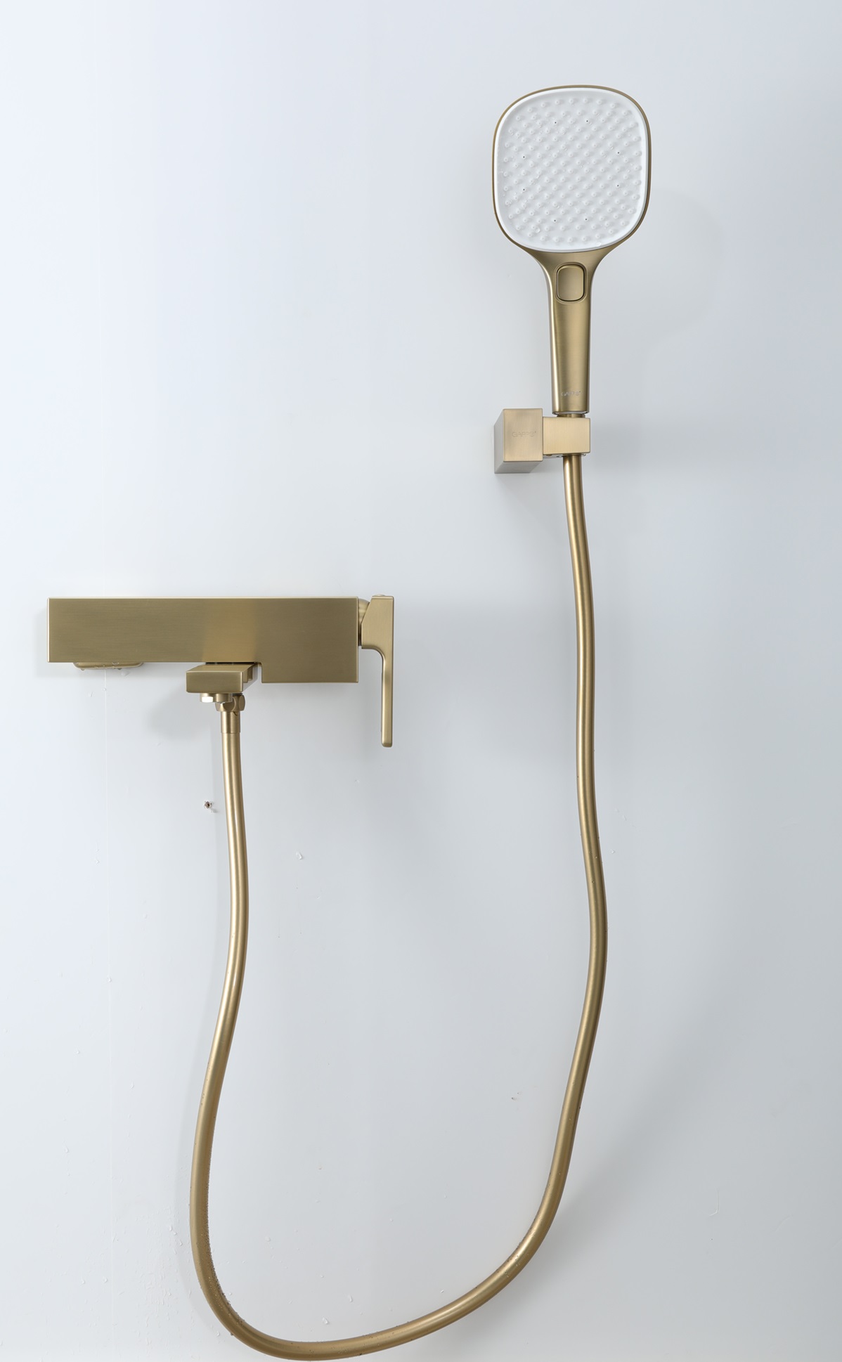 Смеситель для ванны сатин золото GAPPO G3217-3