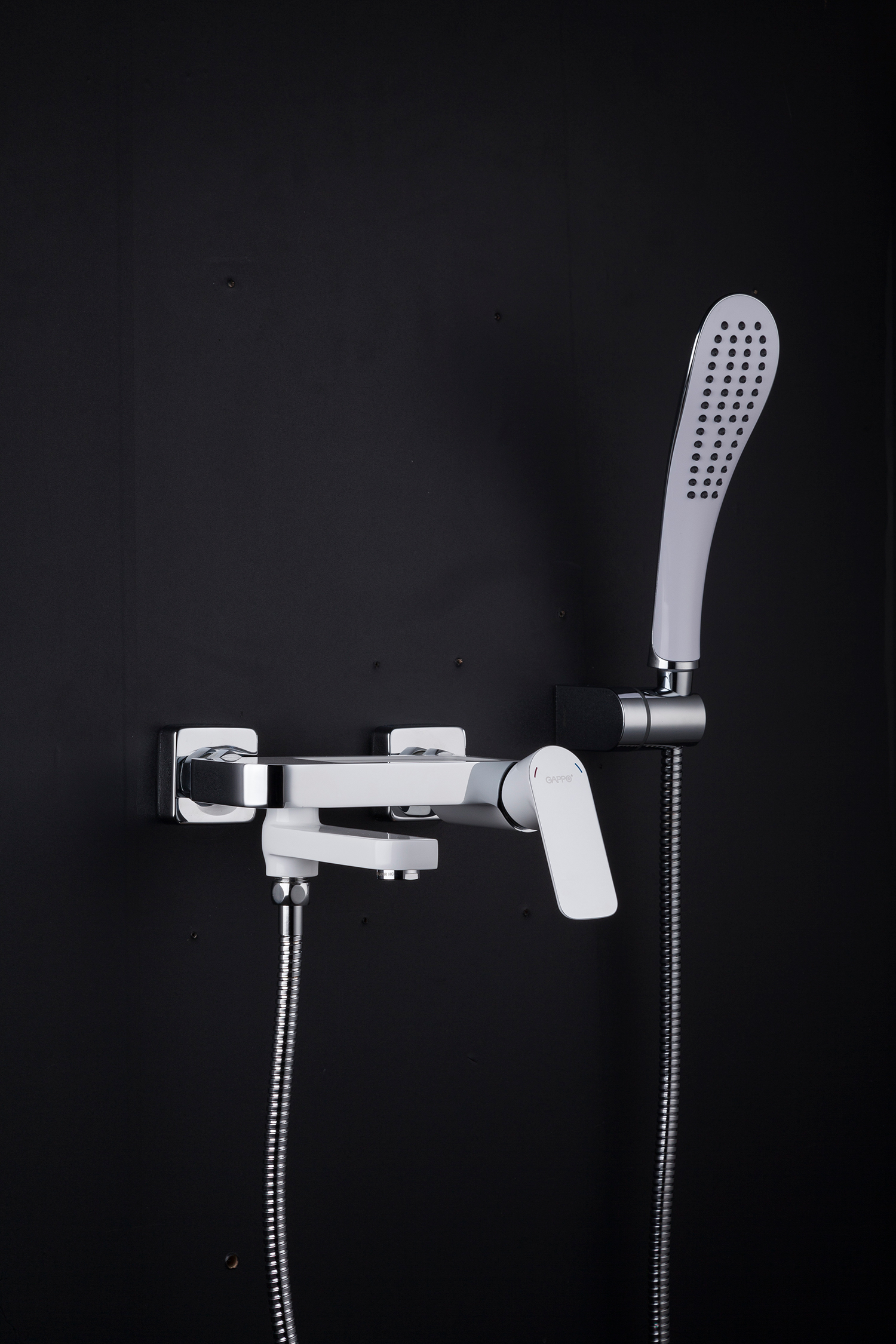 Смеситель для ванны белый GAPPO G3248 