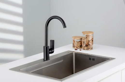 Смеситель для ванны черный FRUD R42158-6