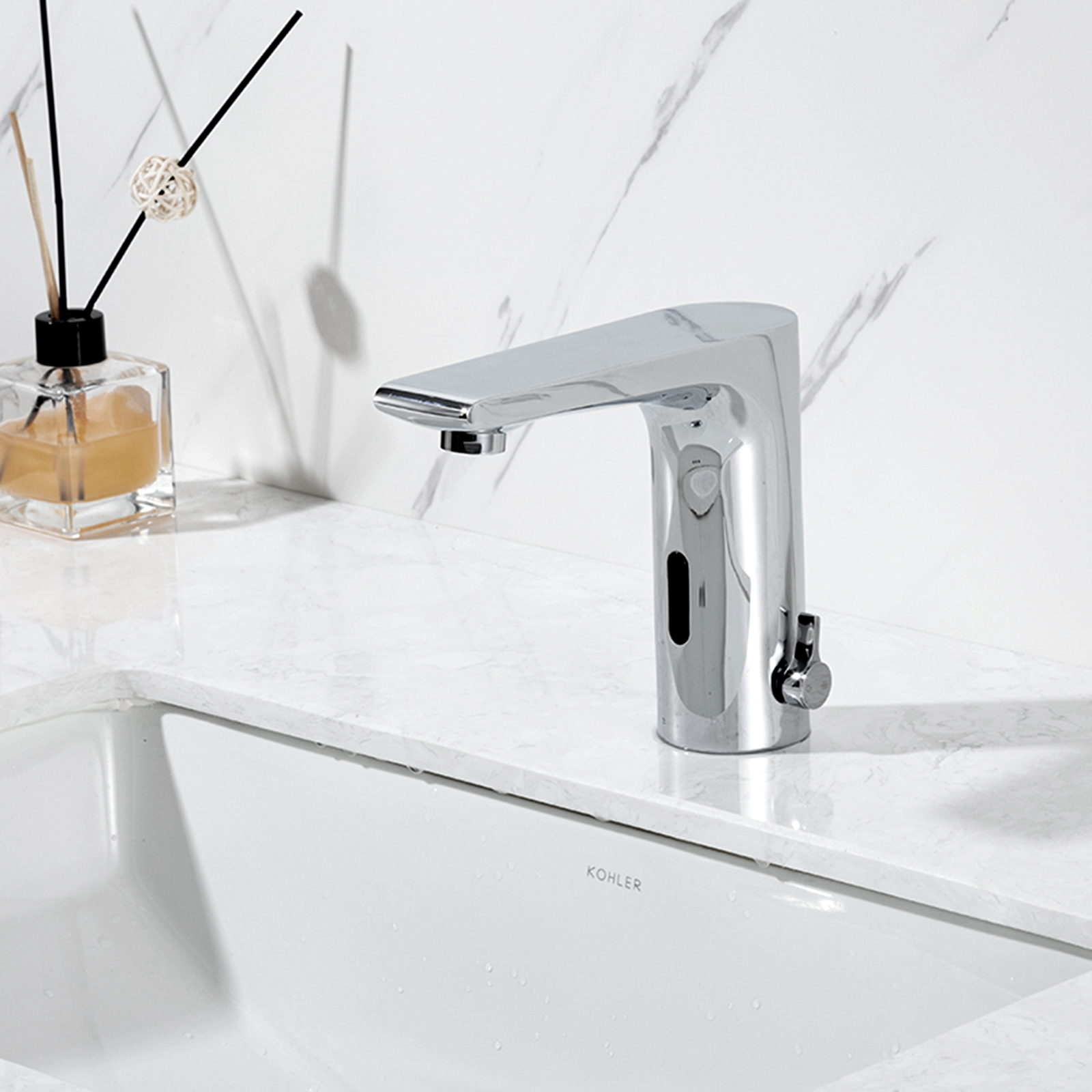 Смеситель для раковины сенсорный FRAP F514