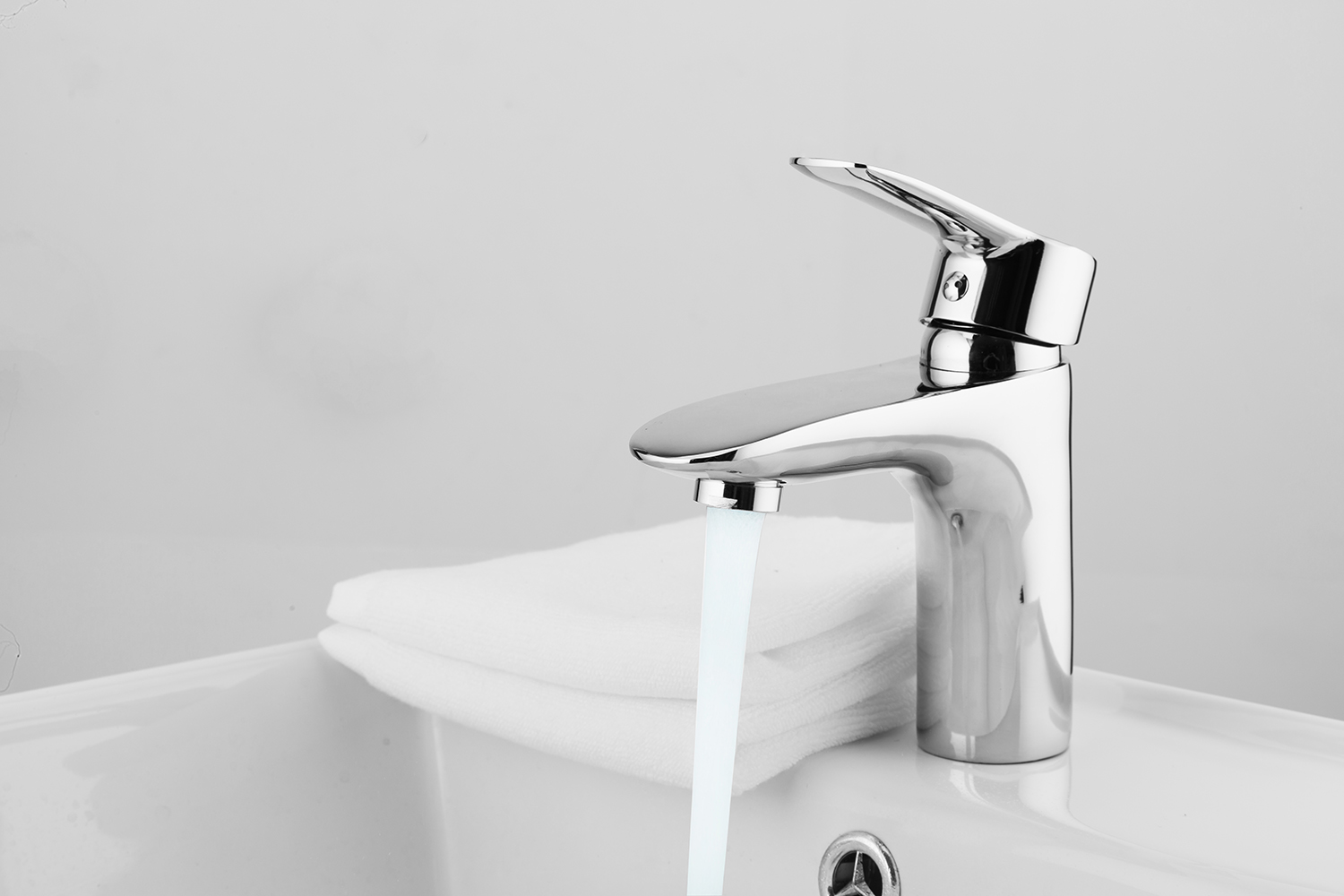 Смеситель для раковины FRUD R10106