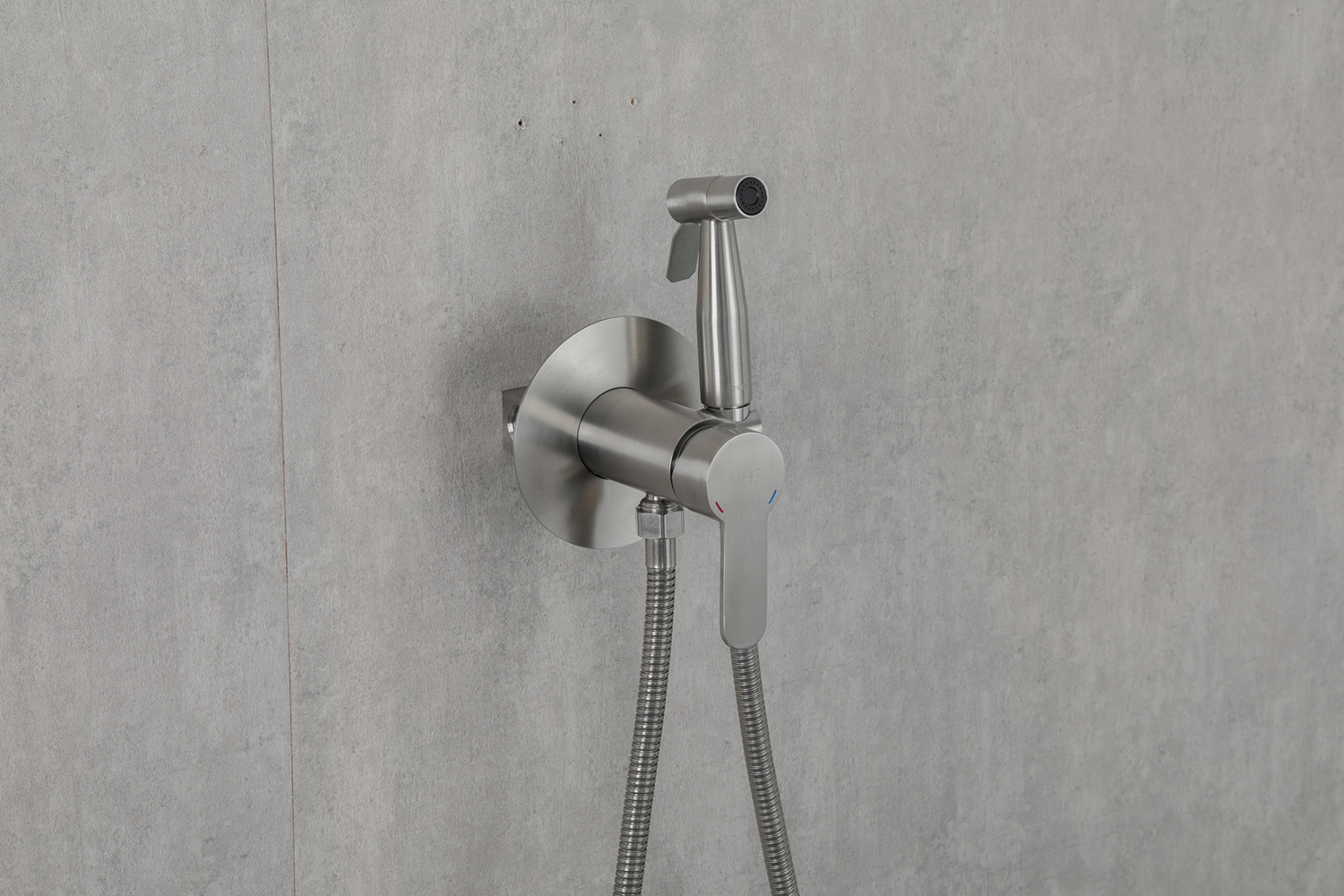 Встроенный гигиенический душ сатин FRAP F72801