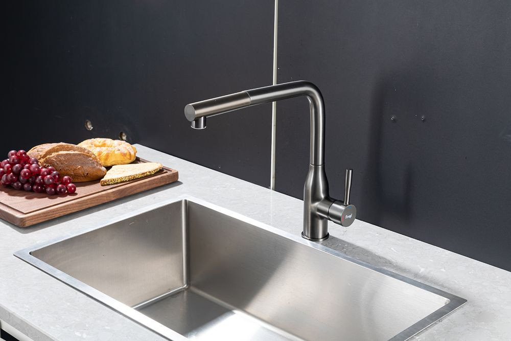 Смеситель для кухни с выдвижным изливом оружейная сталь FRAP F6096-9