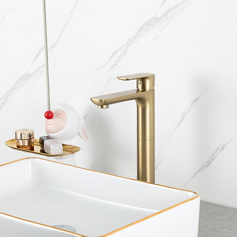 Смеситель для раковины высокий Сантин золотой GAPPO G1048-32