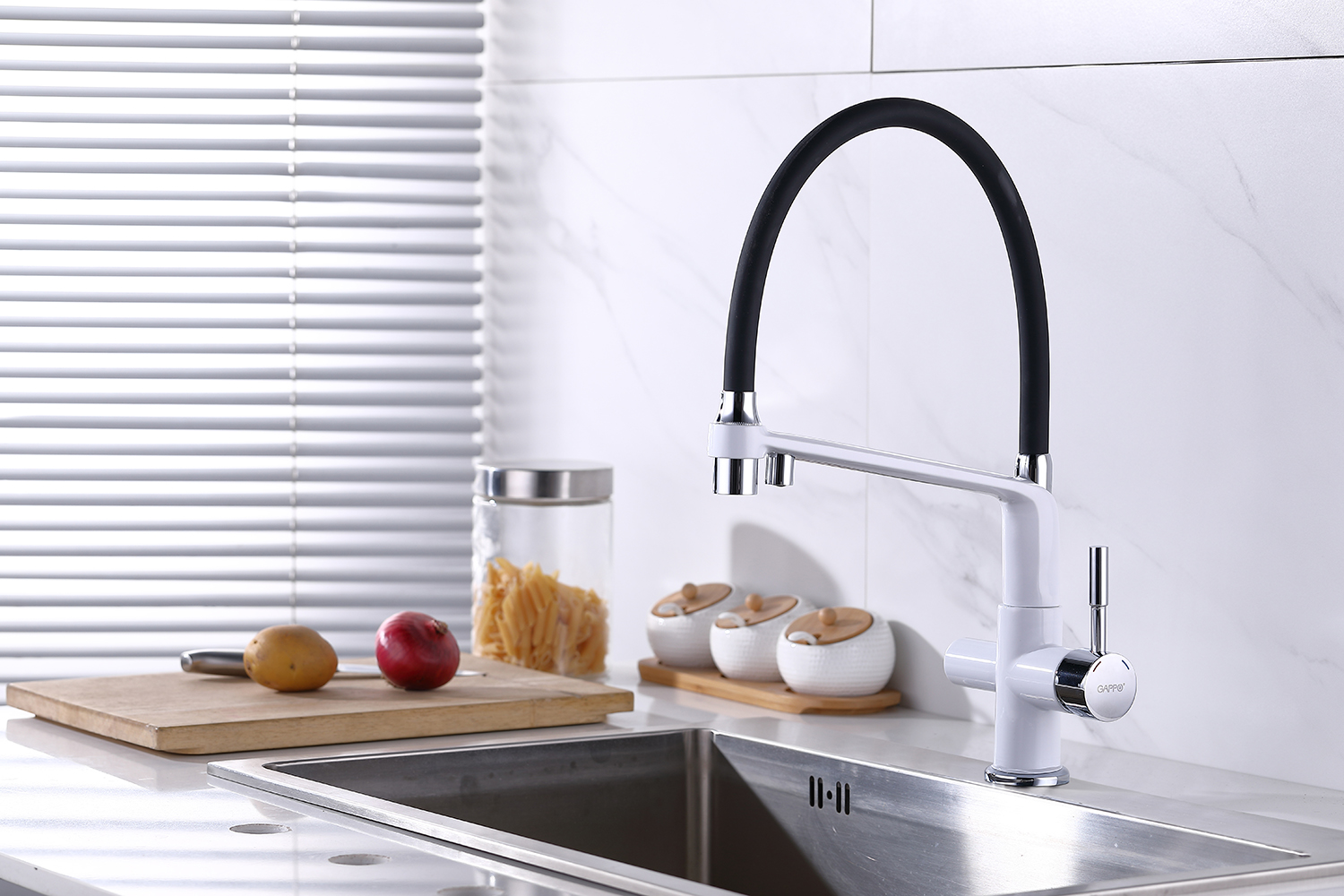 Смеситель для кухни белый GAPPO G4398-9