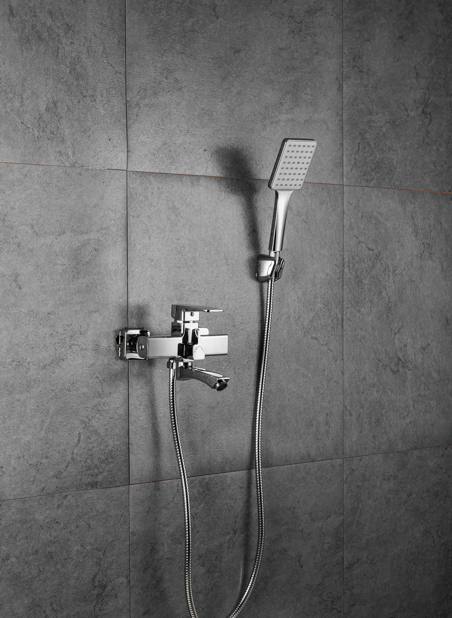 Смеситель для ванны хром FRUD R32151 