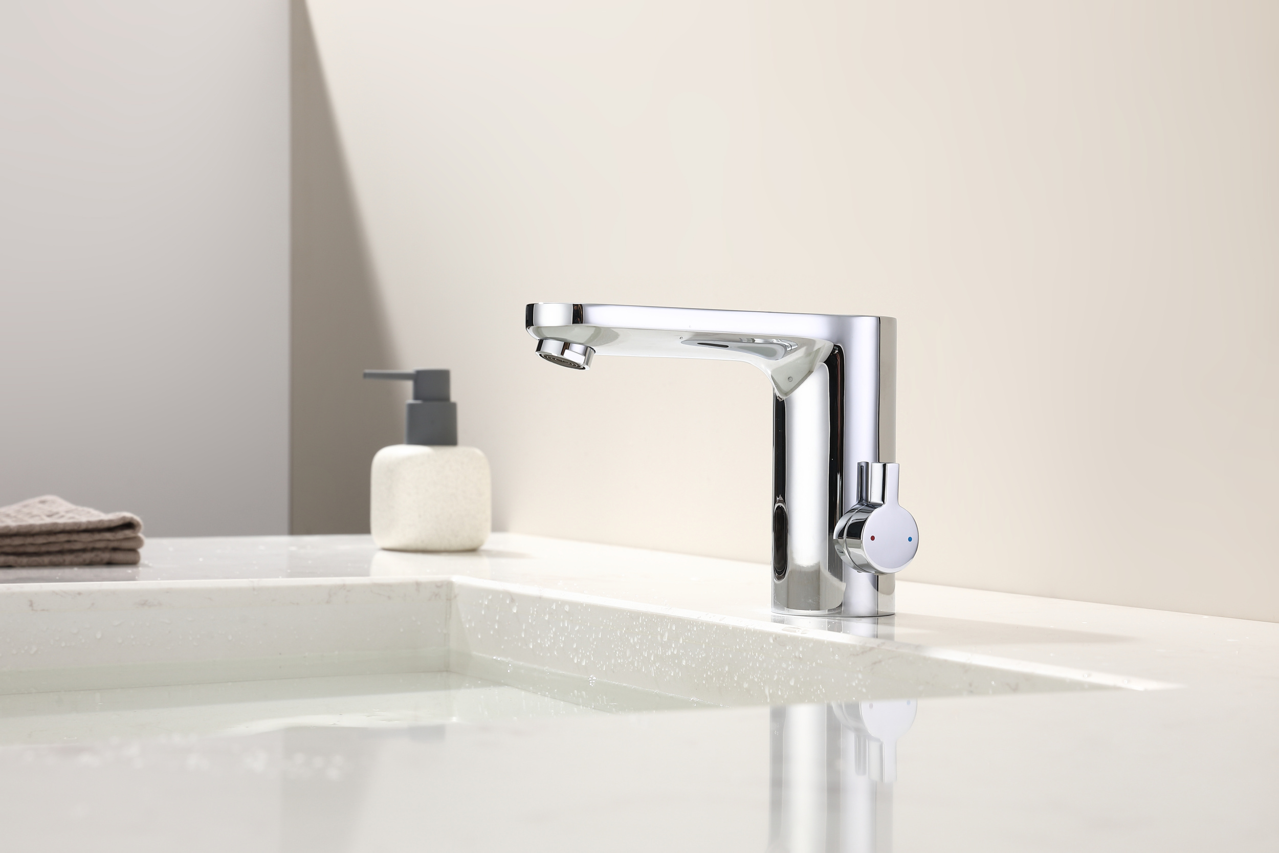 Сенсорный Raglo смеситель для раковины R50.17