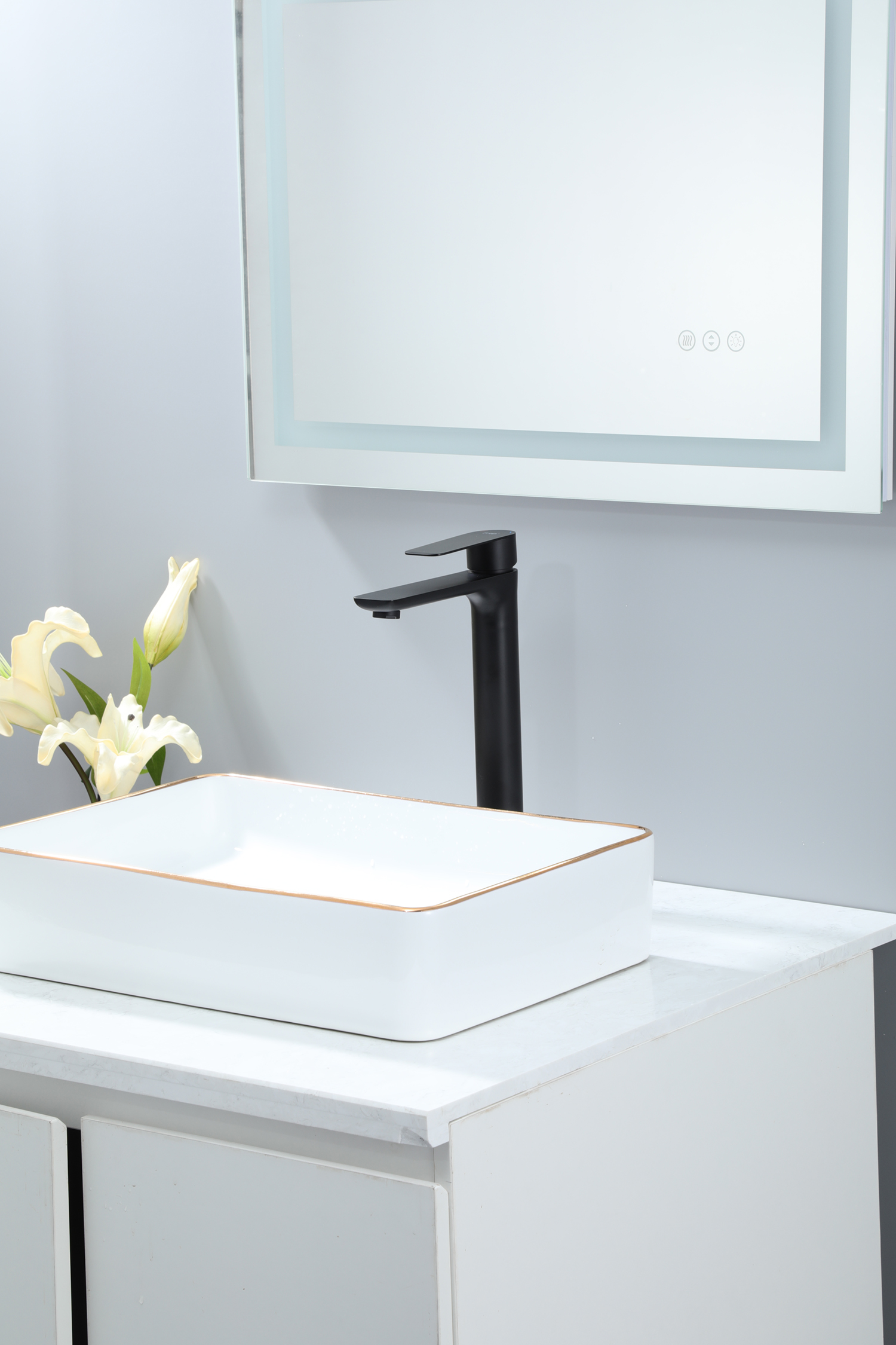 Смеситель для раковины высокий черный FRAP F10806-26