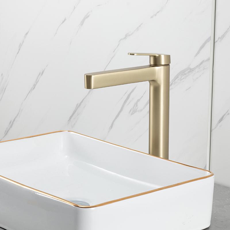 Смеситель для раковины высокий сантин золотой GAPPO G1099-83