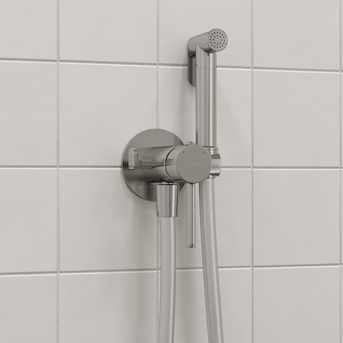 Встраиваемый смеситель с гигиеническим душем, матовый хром, IDDIS, 005BCR0i08