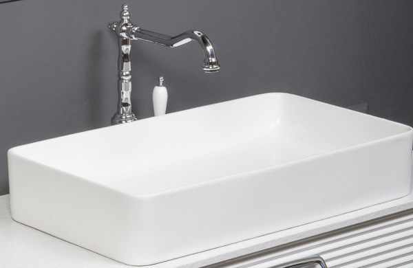 Раковина керамика прямоугольная Белая VALLESSI в магазинах СантехГид