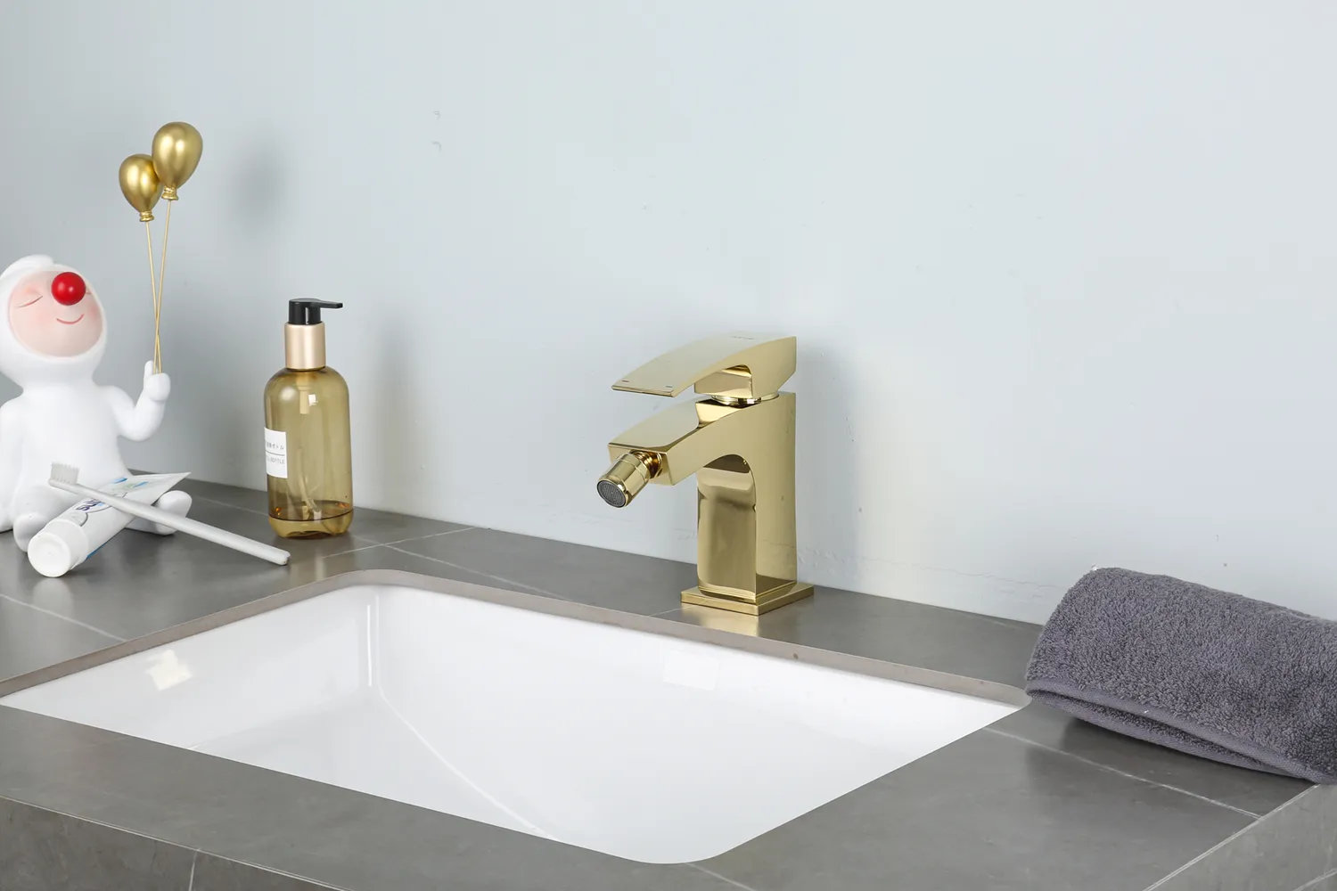 Смеситель для биде золото GAPPO G5007-3