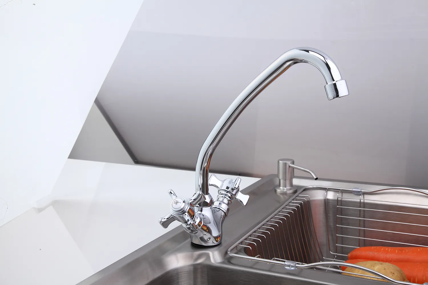 Смеситель для кухни FRAP F4124