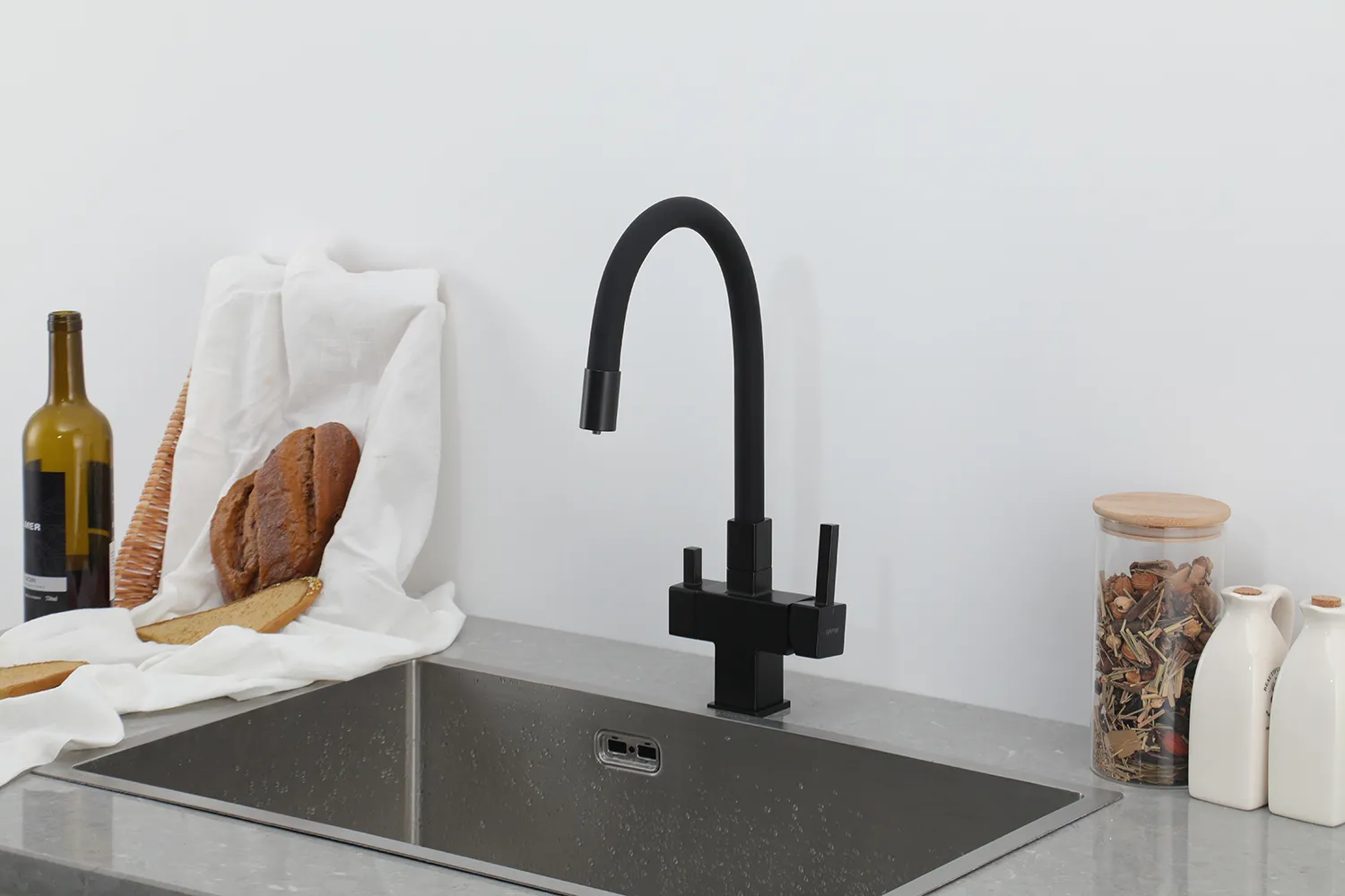 Смеситель для кухни с фильтром черный GAPPO G4395-36