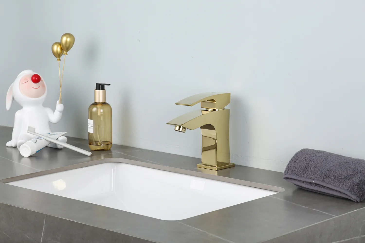 Смеситель для раковины золото GAPPO G1007-13