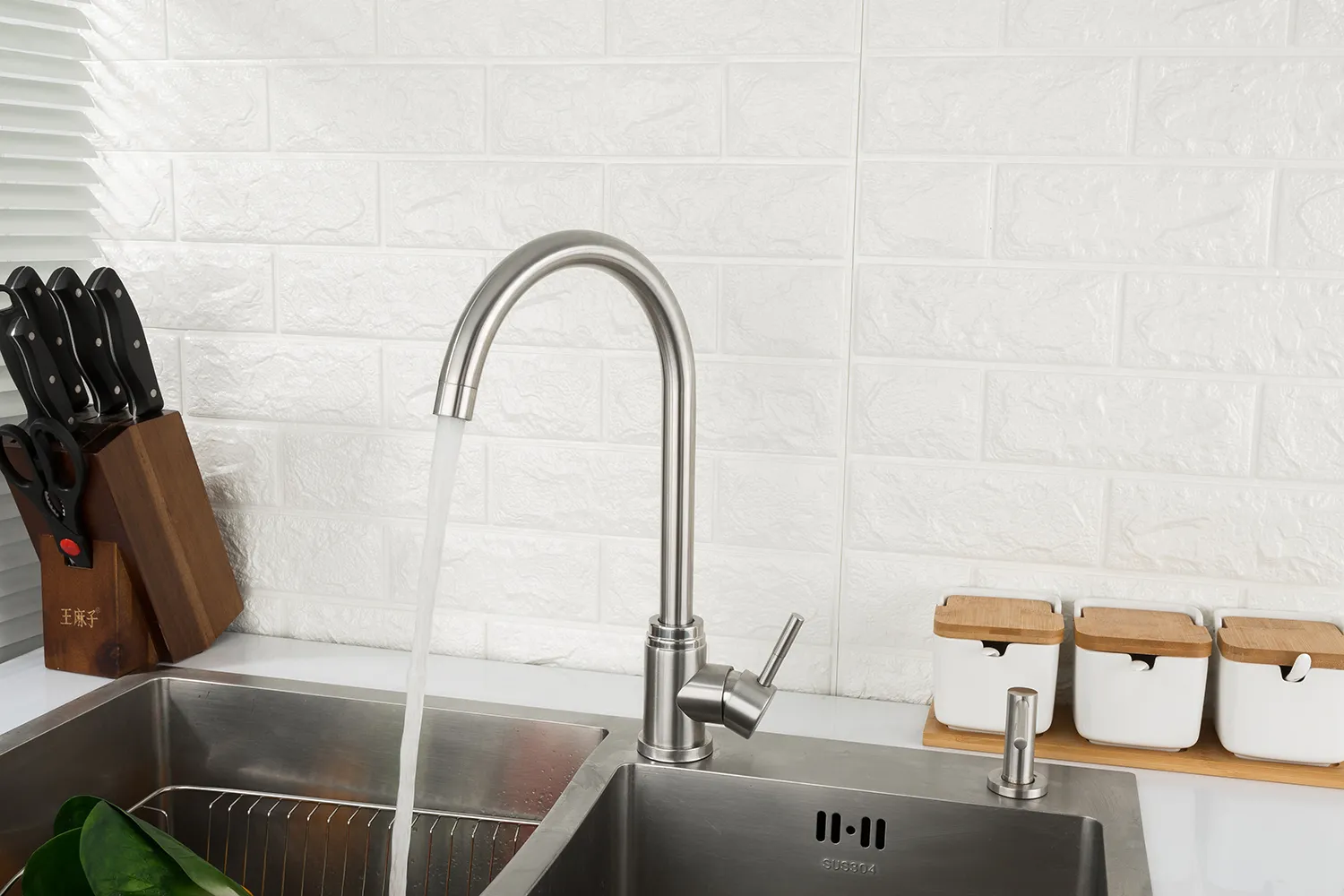 Смеситель для кухни FRAP F41899-1 