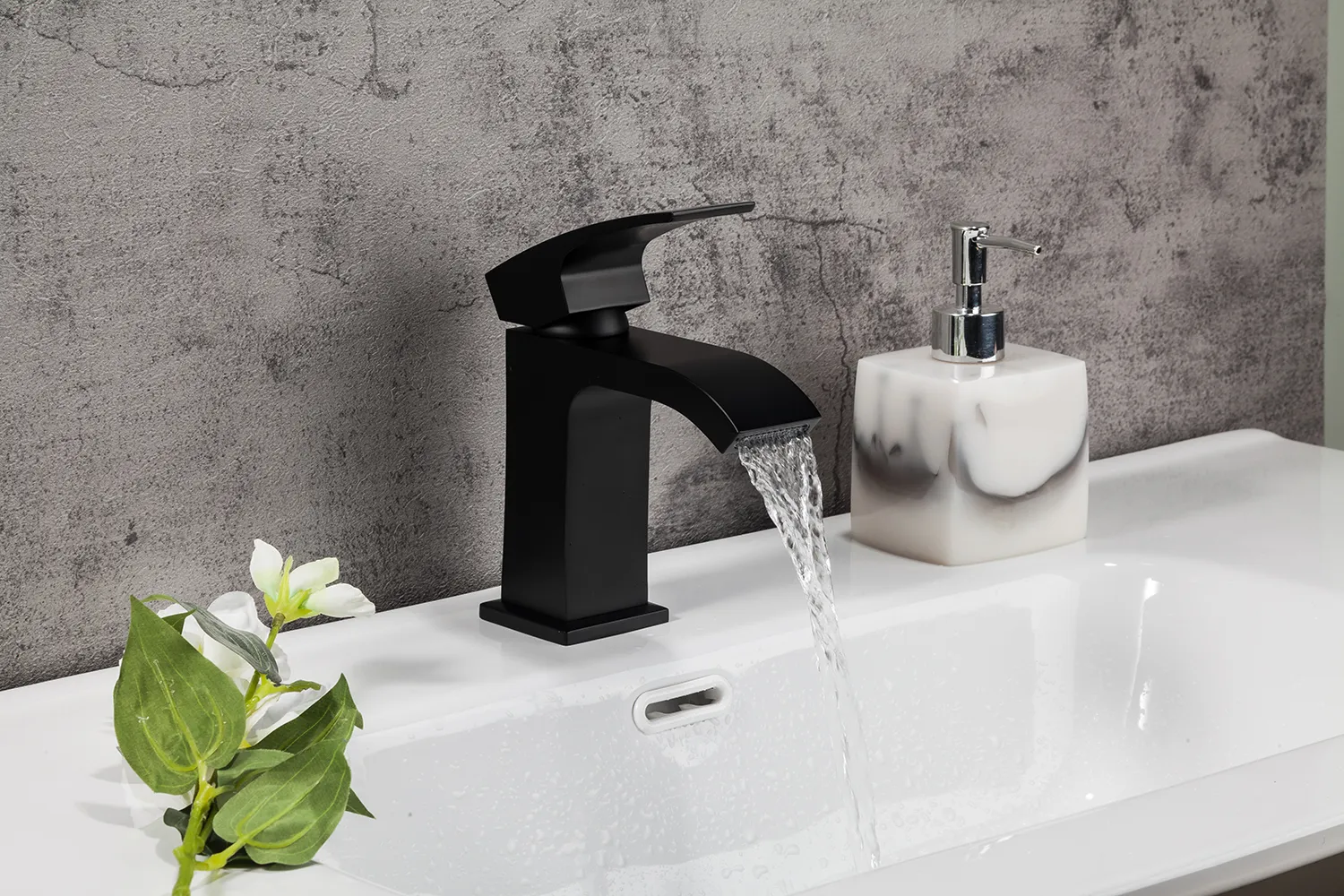 Смеситель для раковины черный GAPPO G1007-6