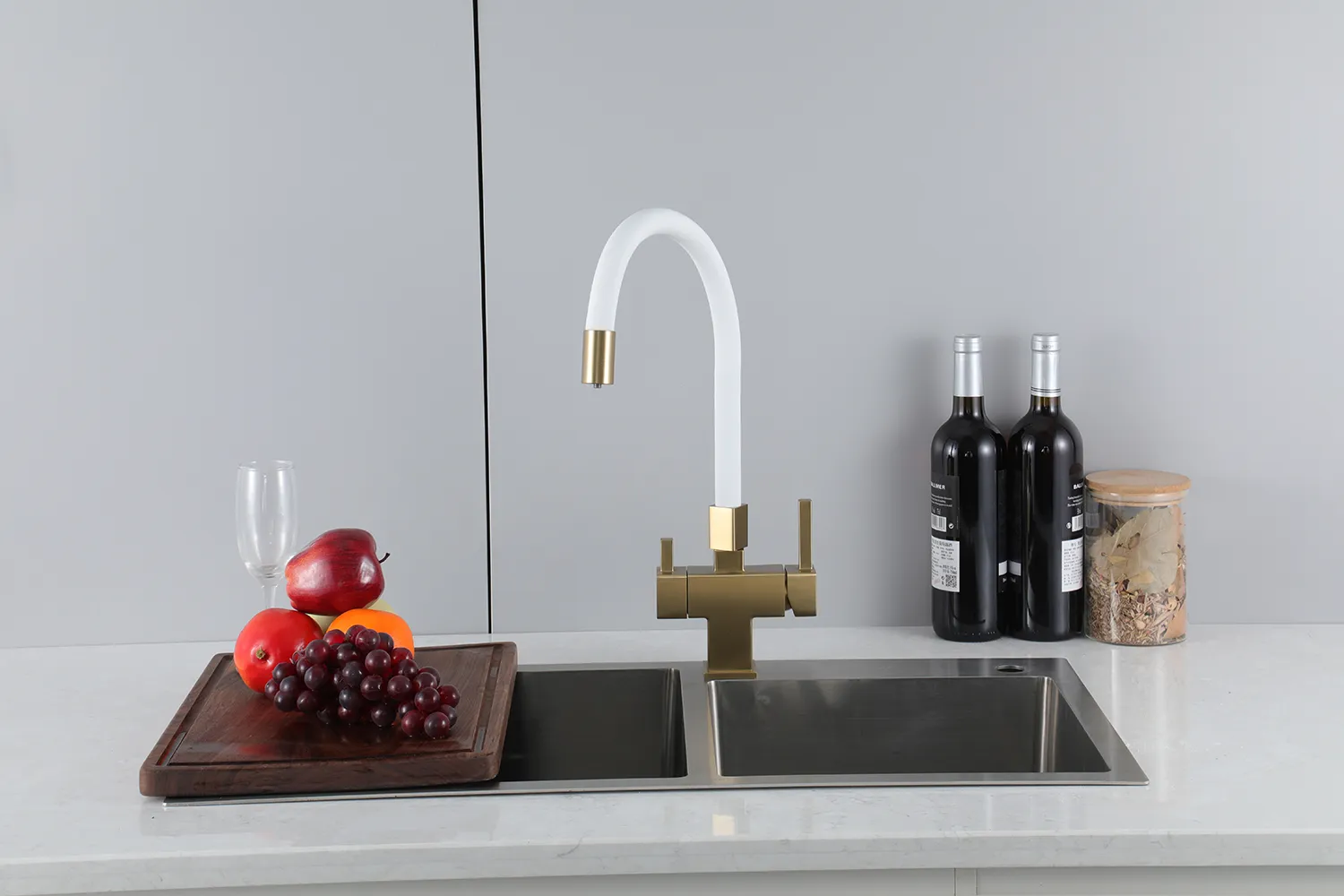 Смеситель для кухни с гибким изливом GAPPO G4395-33