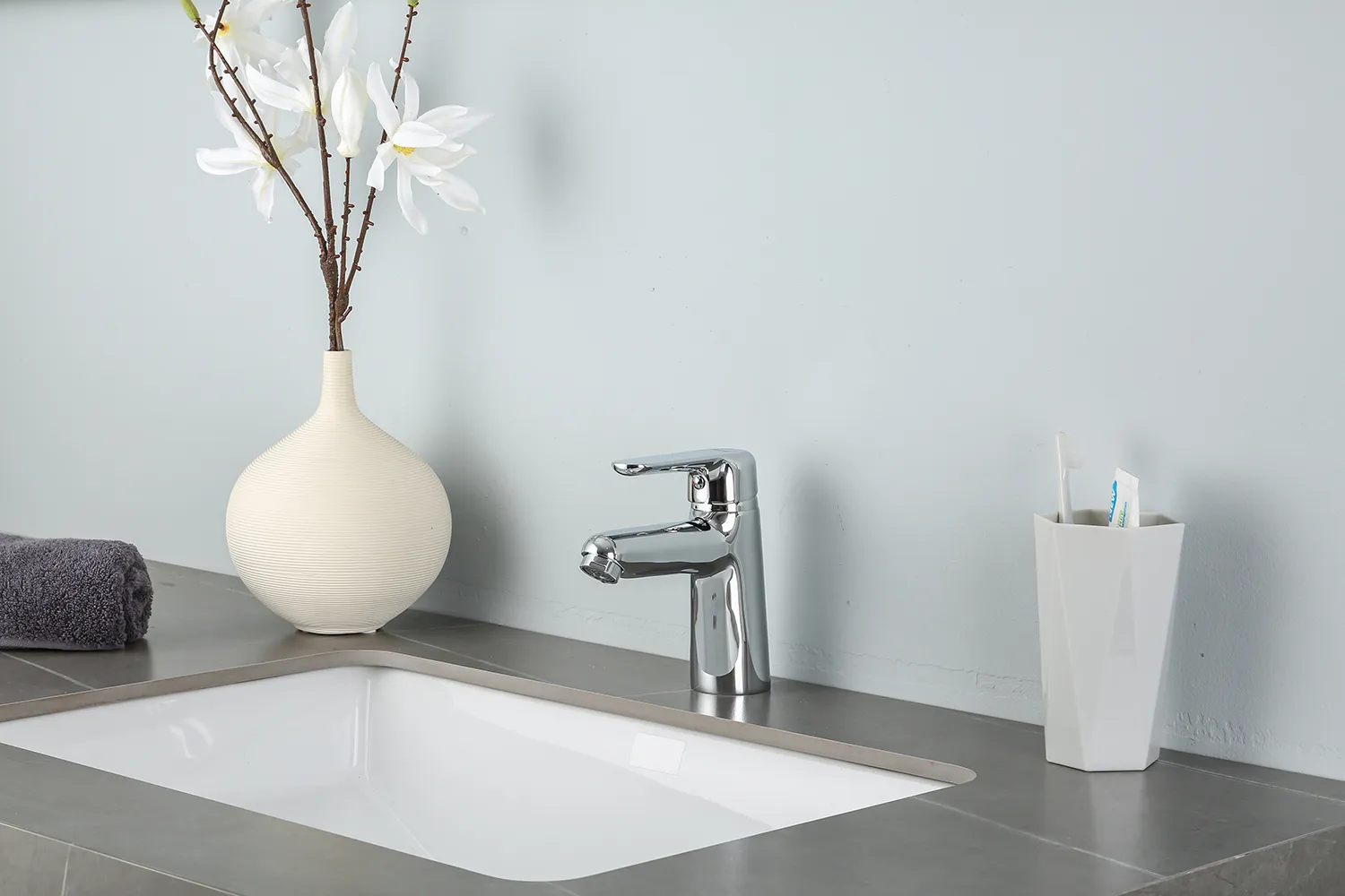 Смеситель для раковины FRAP F1017