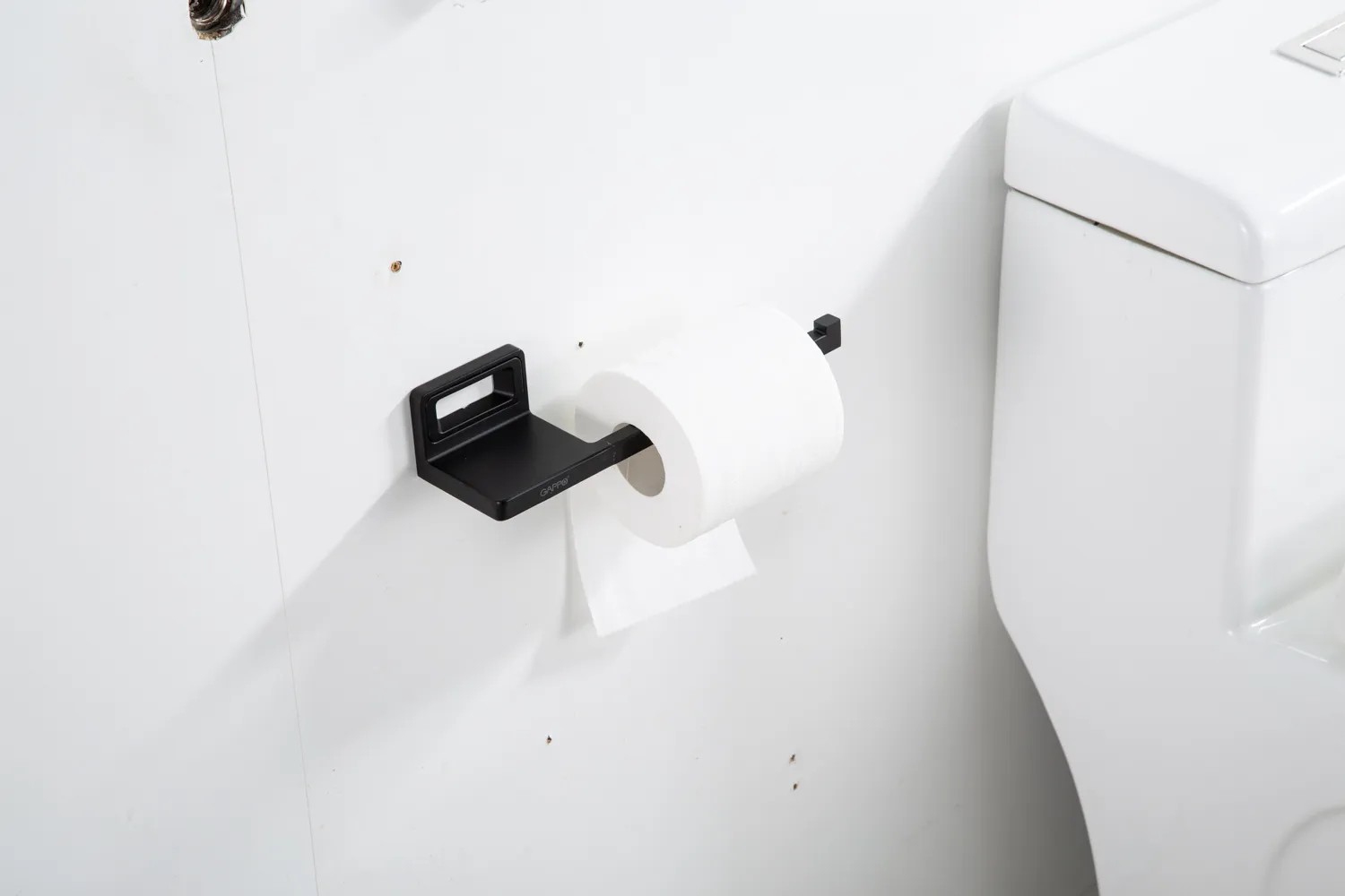 Бумагодержатель черный GAPPO G30803-26