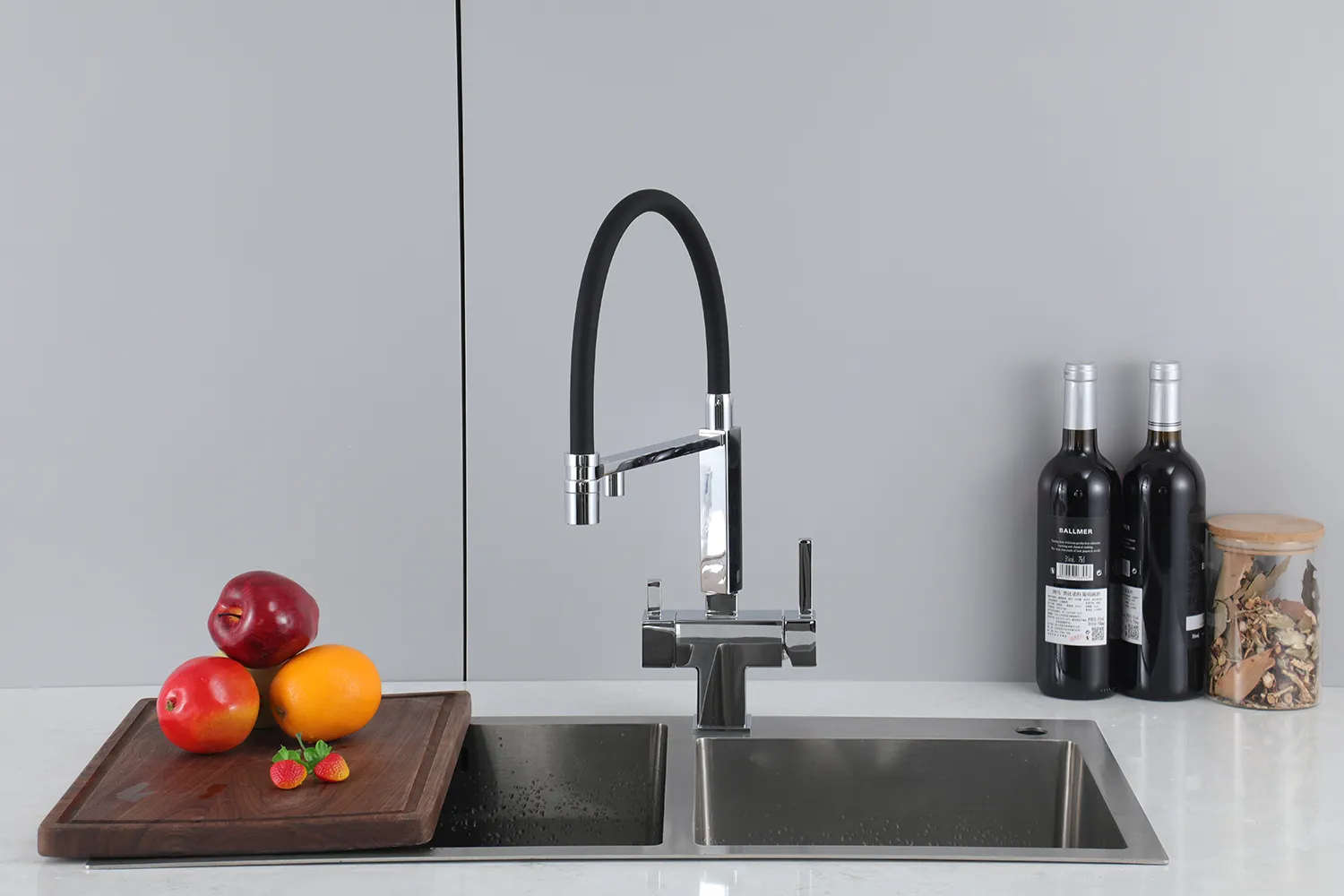 Смеситель для кухни с фильтром оружейная сталь/черный GAPPO G4395-50