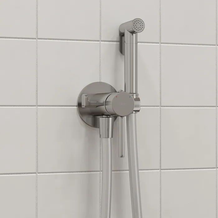 Встраиваемый смеситель с гигиеническим душем, матовый хром, IDDIS, 005BCR0i08